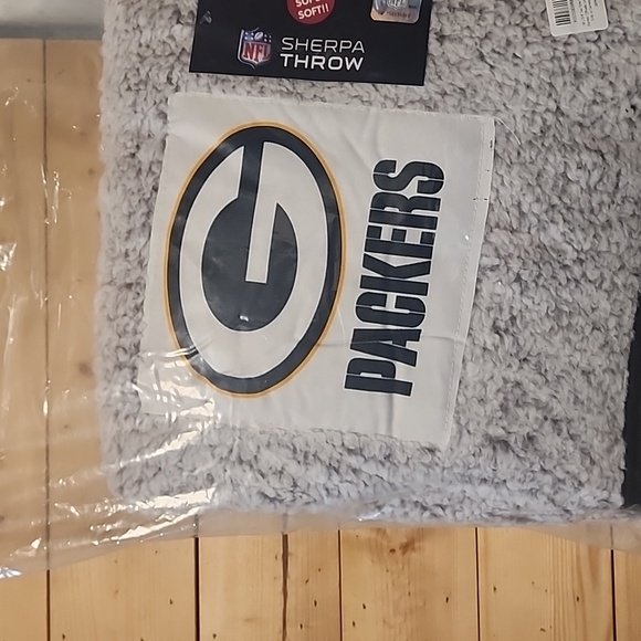 NFL Greenbay Packers Sherpa size 50x60 NEW - Picture 4 of 7